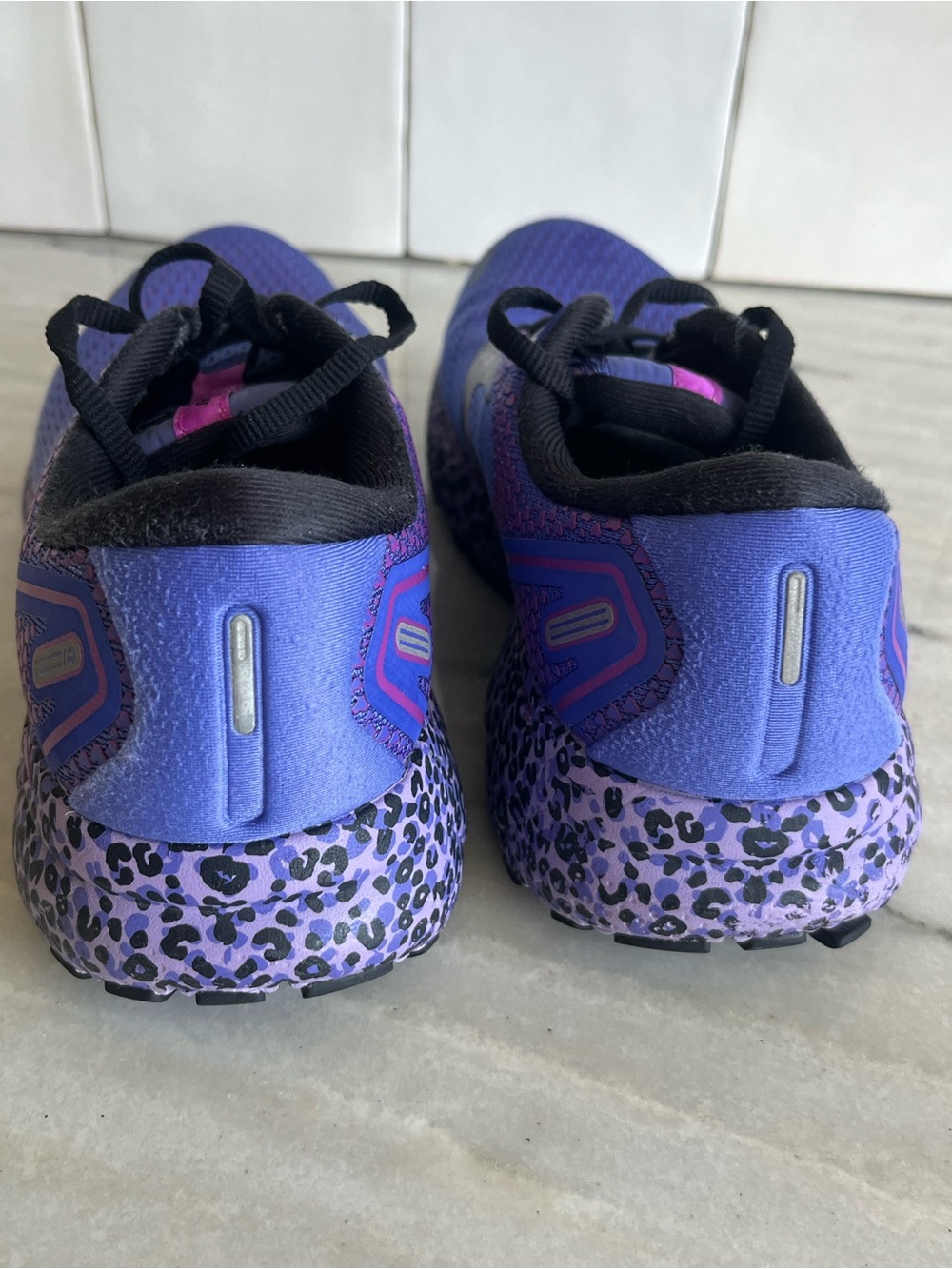 BROOKS GHOST 14 PURPLE LEOPARD RUNNING SHOE SNEAKER SZ 8 - Picture 12 of 13